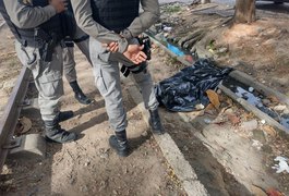 Arapiraquense morre após cair da própria altura na linha do trem, no Centro