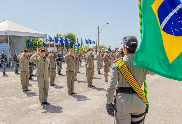 Polícia Militar celebra Dia do Soldado com outorga de medalhas e promoções