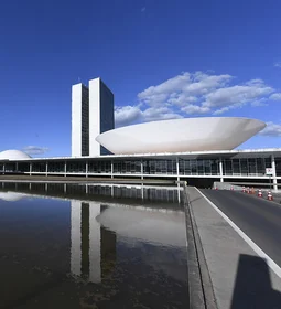 Oposição obstrui e fim da escala 6x1 não vai a plenário do Senado