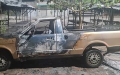 Carro pegou fogo em Delmiro Gouveia