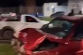 Acidente envolve cinco carros na Av. Fernandes Lima e homem é preso em flagrante após tentar agredir policiais