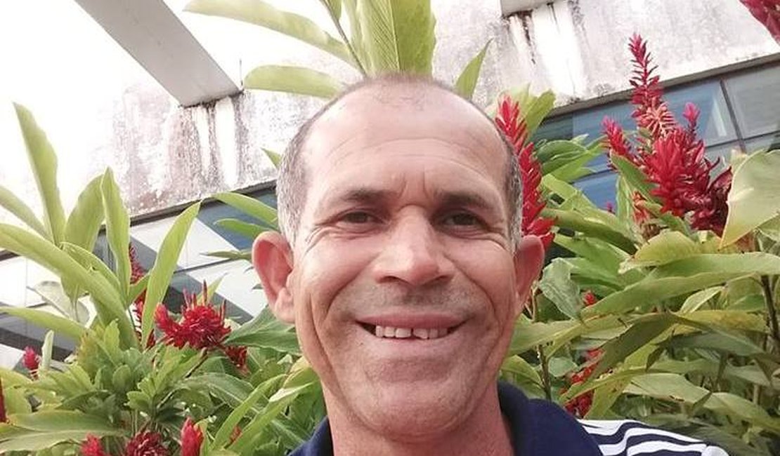Família procura por professor de matemática desaparecido há quatro dias, em Junqueiro