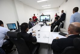 Justiça alagoana realiza 1ª audiência por videoconferência com preso