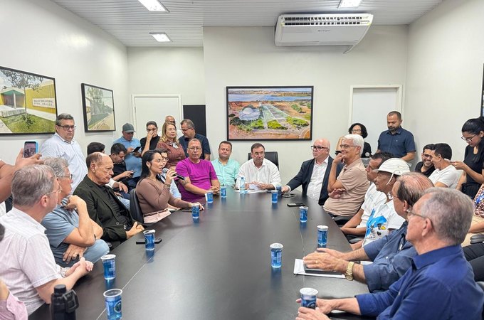 Luciano Barbosa empossa Josenildo Souza como embaixador do Esporte de Arapiraca; assista