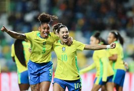 Seleção feminina fecha 2025 com goleada de 5 a 0 sobre Portugal