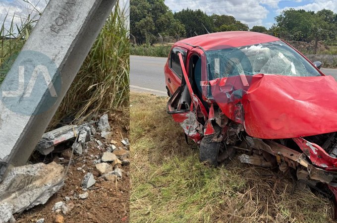 Motorista perde controle de veículo e colide contra poste de energia elétrica em Arapiraca