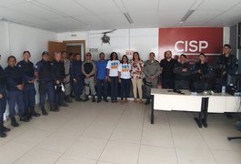 Cisp de Girau do Ponciano recebe coordenadora do Disque denúncia
