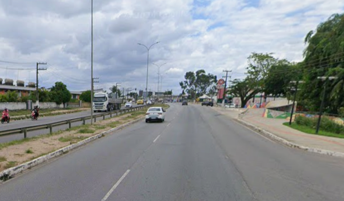 Idosa de 84 anos morre após ser atropelada enquanto atravessava AL-220, em Arapiraca
