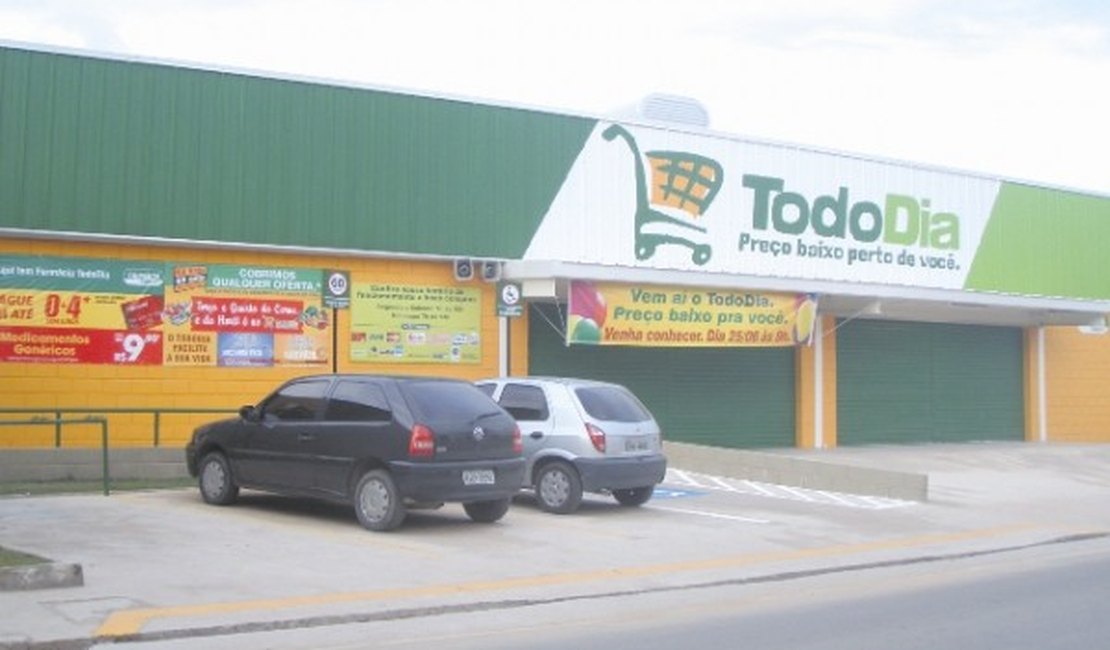 Supermercado é furtado em Arapiraca