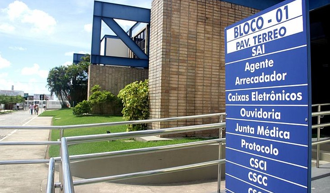 Detran-AL orienta população sobre reagendamento de serviços interrompidos nesta quarta