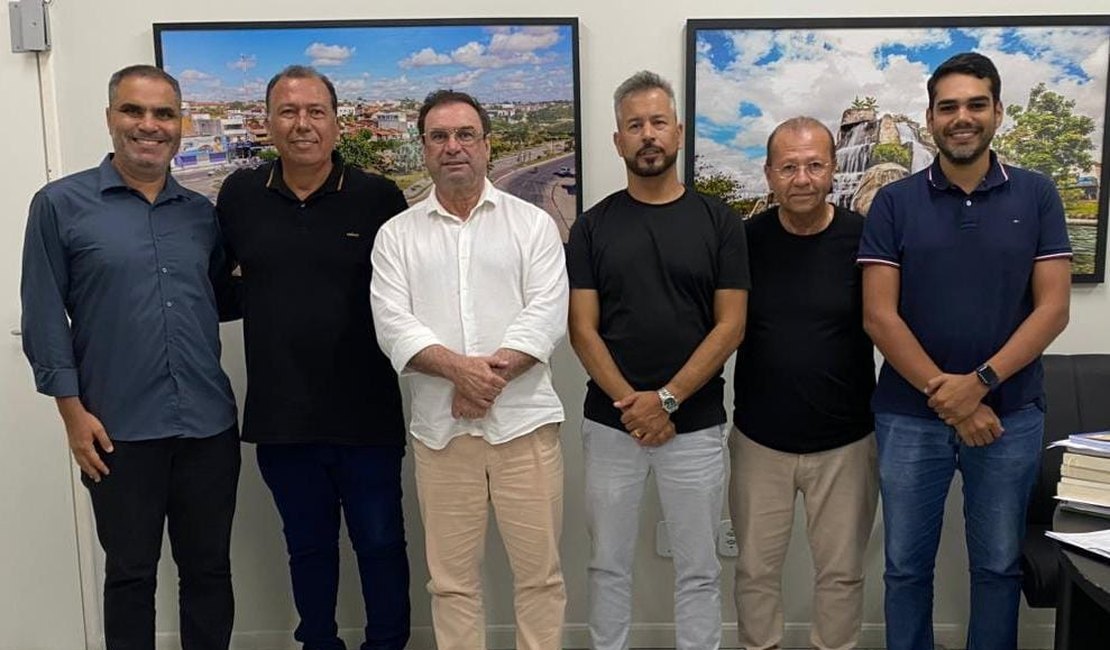 Luciano Barbosa garante aquisição do ônibus para o ASA