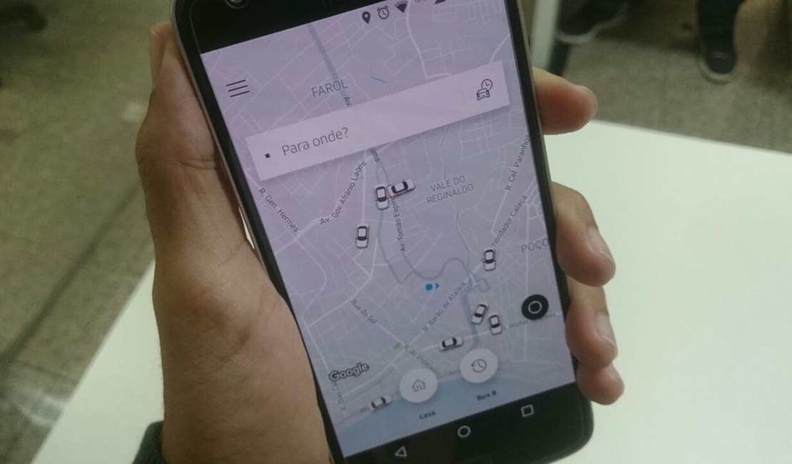 Motoristas da Uber em Maceió relatam más condições de trabalho e insegurança