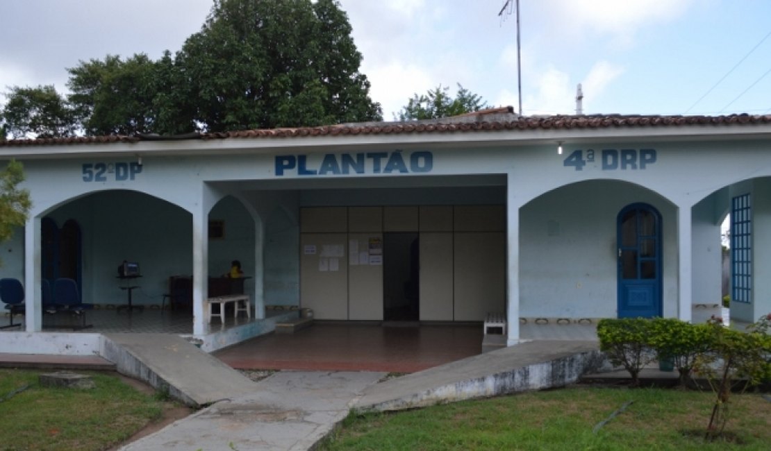 Operação envolvendo PM e PC apreende armas e explosivos, em Arapiraca