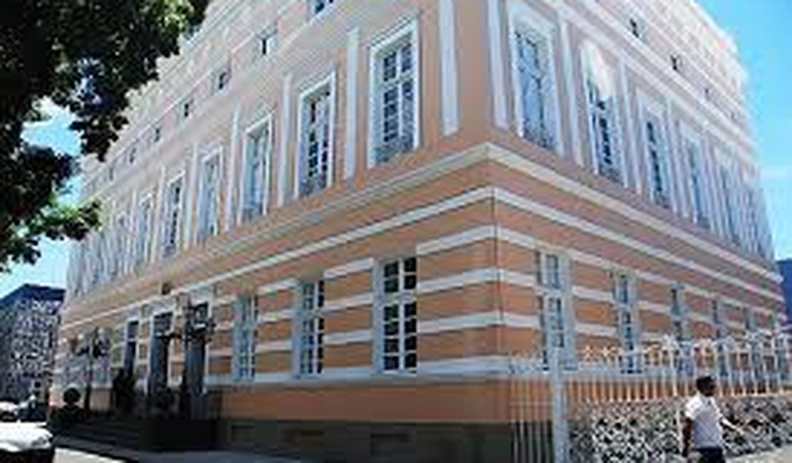 Auditoria encontra inconsistências que resultaram em gastos de R$ 52 mi na ALE