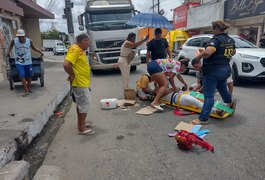 Motociclista fica ferido em acidente envolvendo homem que atravessava a Av. Rio Branco, em Arapiraca