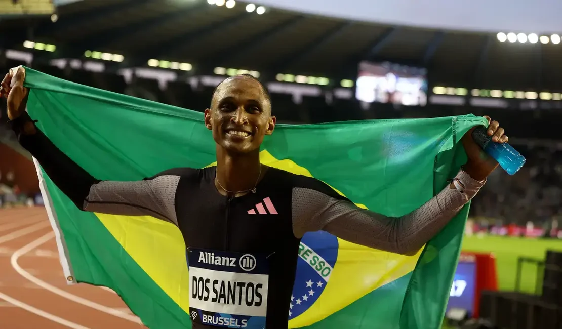 Alison dos Santos termina 2024 como bicampeão da Diamond League