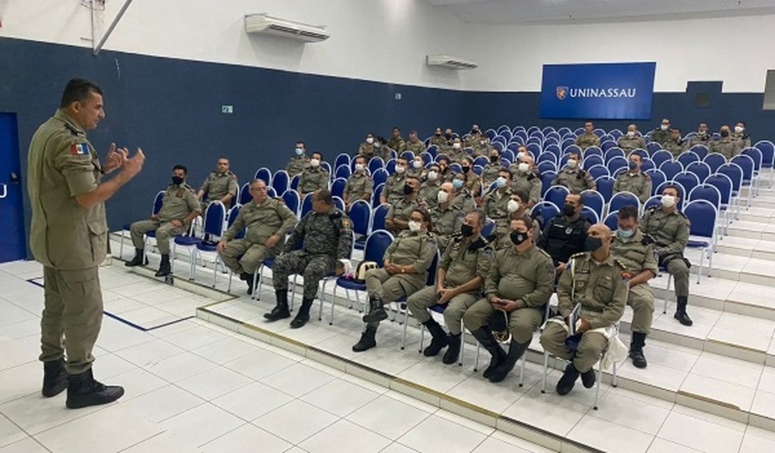 Comando de Policiamento da Capital reúne oficiais que vão atuar durante carnaval