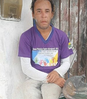 Sem lembrar quem é família, homem em Sergipe procura parentes de Arapiraca