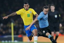 Neymar faz de pênalti e Brasil vence de 1 a 0 contra o Uruguai