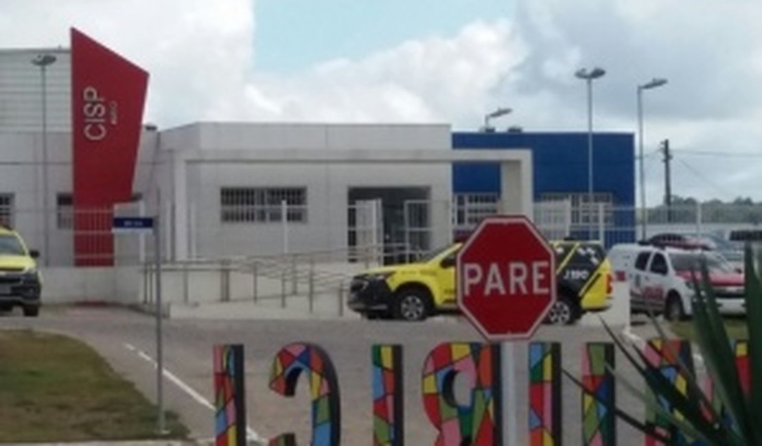 Operação cumpre mandados contra suspeitos de integrar facção no interior