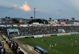 Municipal de Arapiraca é autorizado pela CBF para ser palco de jogos da Copa do Brasil
