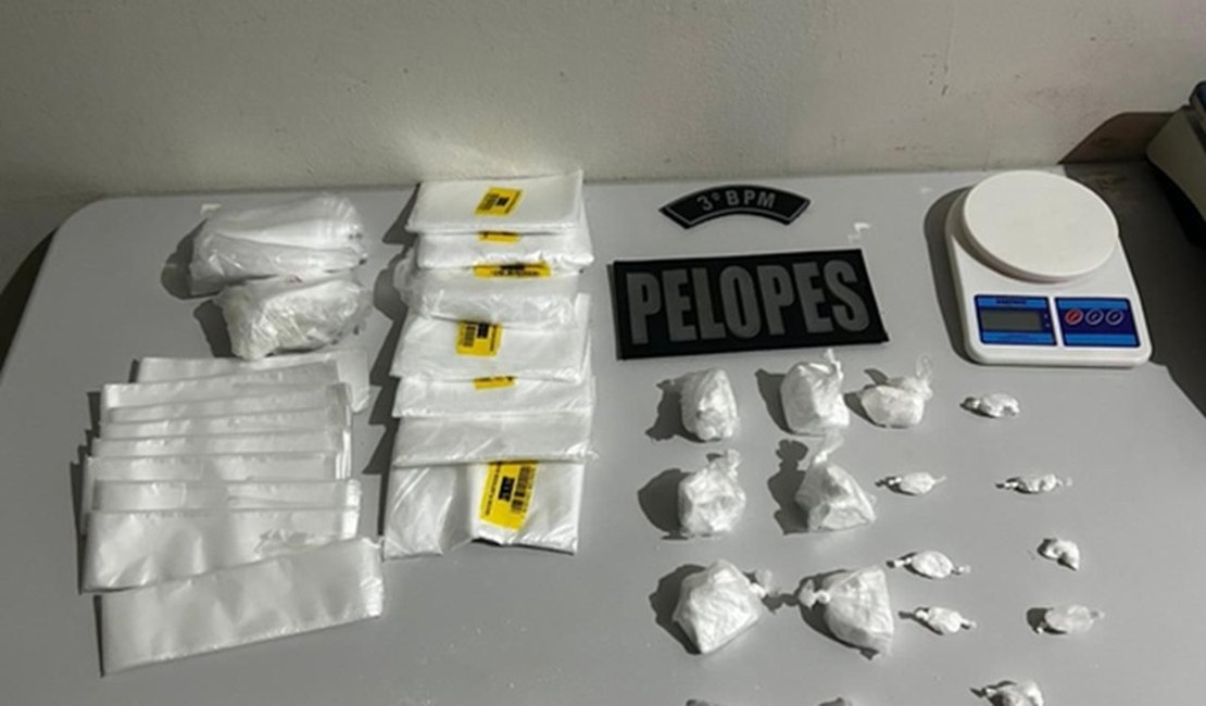 Policiais militares prendem jovem e realizam apreensão de 220 gramas de cocaína em Limoeiro de Anadia