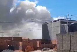 Duas pessoas ficam feridas após incêndio em fábrica em Marechal Deodoro
