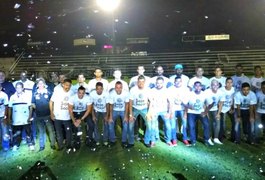 Em noite de festa, alvinegro apresenta o elenco para a temporada de 2016