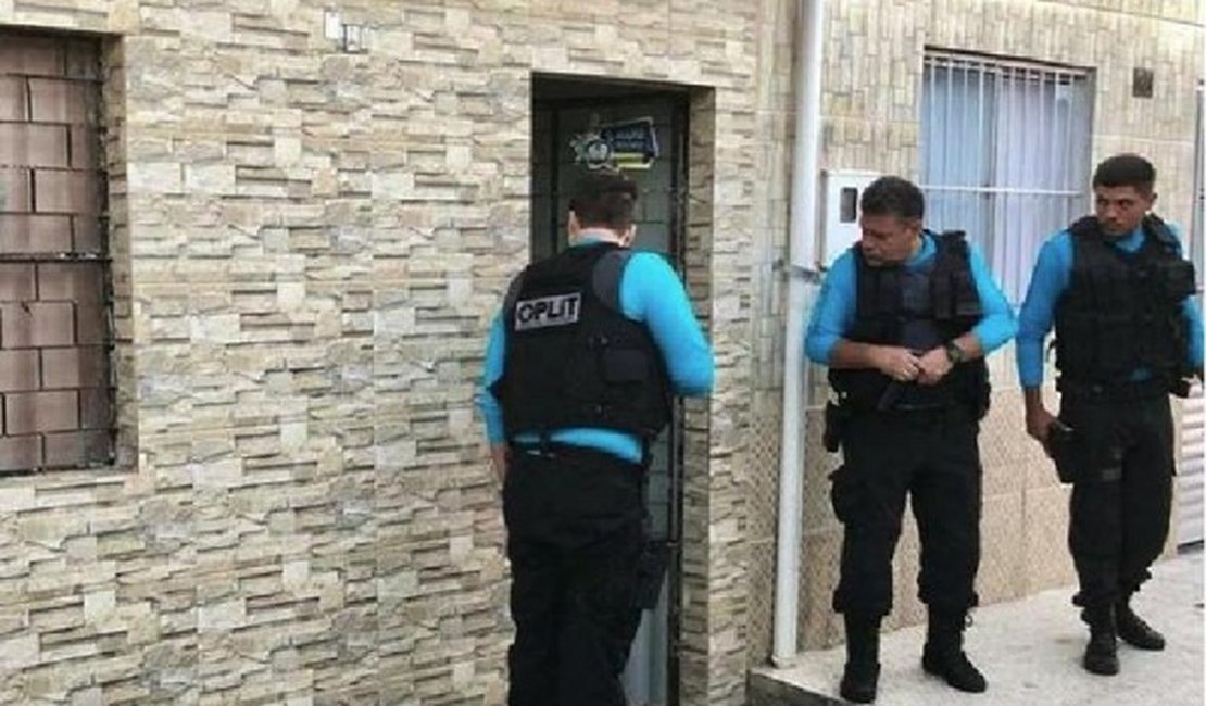 Operação cumpre mandados contra pedofilia e pornografia infantil em Alagoas