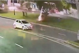 Vídeo. Câmeras de segurança mostram momento do ataque com explosivos ao ônibus do Bahia