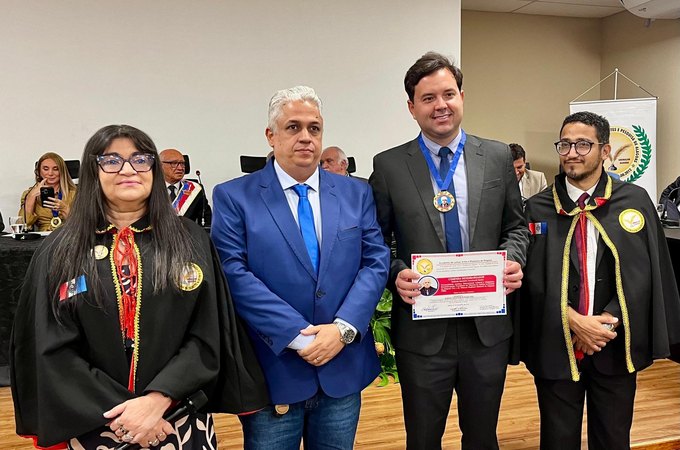 Superintendente do Instituto de Identificação de Alagoas recebe Comenda por Mérito Cultural e Cidadania