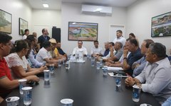 Assinatura de Ordem de Serviço para a construção do Centro Novo