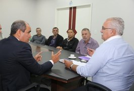 Prefeitura busca alternativas junto à Caixa para quitar salários de dezembro