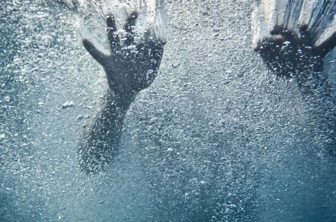 Mãe e filho de 11 anos se afogam em piscina de pousada e morrem em Maragogi