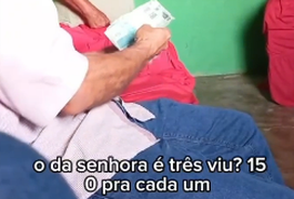 Vídeo flagra pai de vereadora entregando dinheiro para eleitores em Campo Alegre: 'Agradozinho pra vocês'