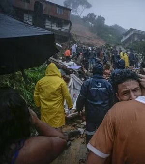 Temporal deixa ao menos 23 mortos no Rio e Espírito Santo