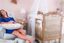Deborah Secco mostra algumas fotos do quarto da filha