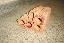 Uma pessoa é agredida a tijoladas no bairro Itapuã, em Arapiraca