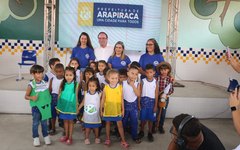 Prefeito entrega escola no Povoado Alazão