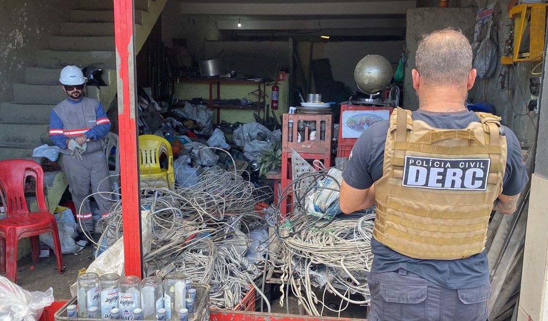 Polícia Civil prende dois donos de ferros-velhos suspeitos de receptação em Maceió