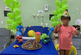 Criança espancada e queimado pelo padrasto ganha bolo de aniversário no HE do Agreste