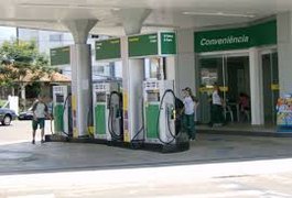 Campanha quer que imposto da gasolina financie o transporte