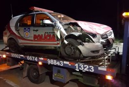 Homem tenta escapar de abordagem e acaba colidindo contra viatura da PM no Sertão