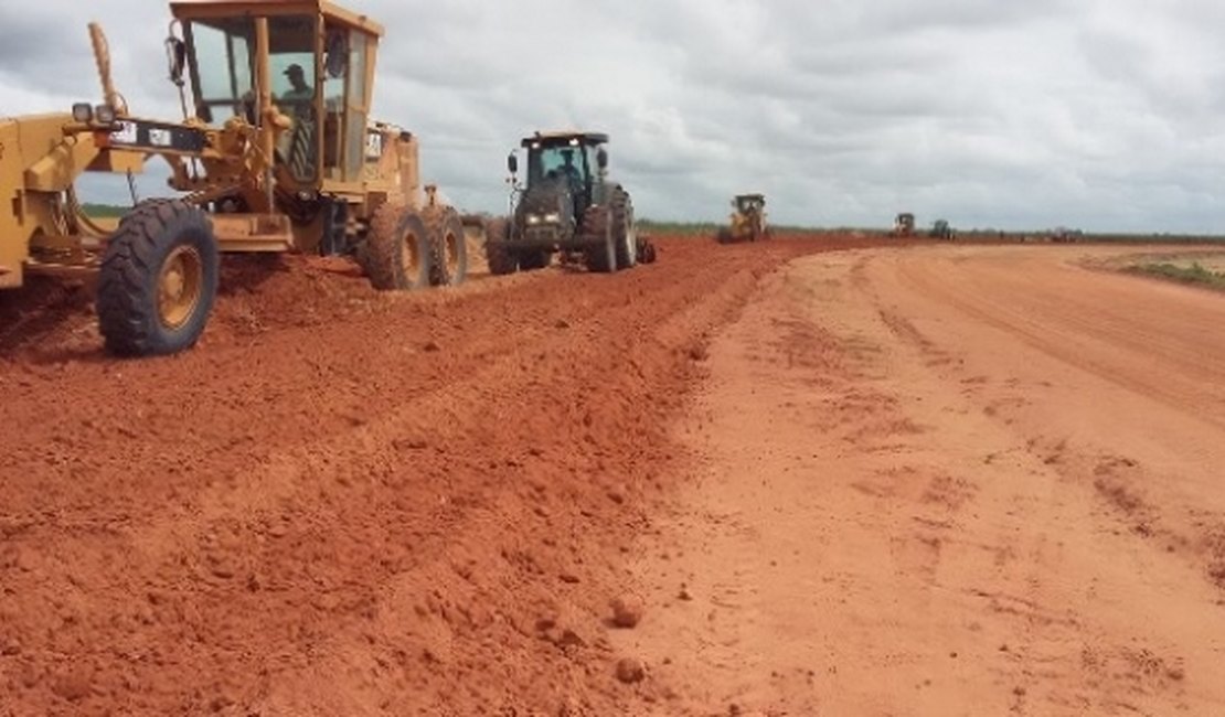 Governo de Alagoas confirma entregas de estradas e novas obras para 2017