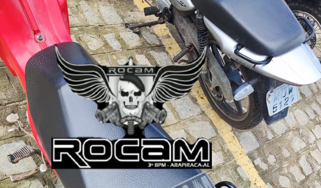 Moto roubada é recuperada em ação policial com tentativa de fuga e prisão de assaltantes em Arapiraca