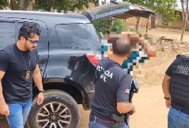 VÍDEO: Foragido há 11 anos, homem envolvido em diversos roubos em Limoeiro de Anadia é preso em Arapiraca