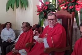 Vídeo. Bispo de Penedo, ﻿Dom Valdemir Ferreira passa mal durante celebração de missa em Taquarana