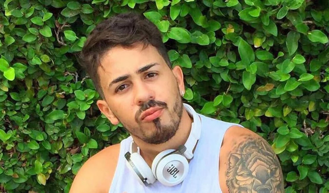 Carlinhos Maia volta ao Instagram e é detonado por ignorar Whindersson Nunes