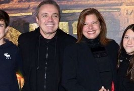 Advogado diz que esposa de Gugu tem direito a 50% da herança