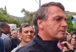 Vídeo. Sem estar vacinado contra covid-19, Bolsonaro é barrado no jogo entre Santos﻿ e Grêmio